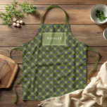 Rustic and Modern Classic Plaid Christmas Apron<br><div class="desc">Classic minimal green plaid apron,  perfect for Christmas cooking or everyday use. Personalise with a name or enjoy the festive pattern. Great gift for him or her,  perfect holiday decor!</div>