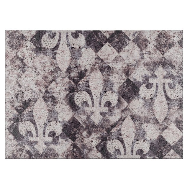 rustic fleur de lis on diamond cutting board (Front)