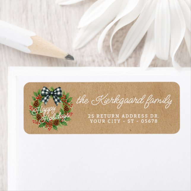 Rustic Holly Wreath White Black Chequered Bow (Insitu)