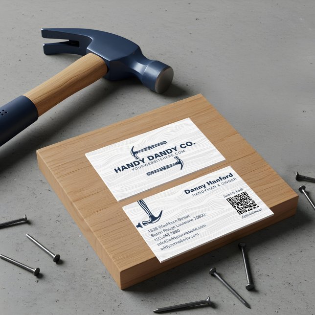 Rustic Modern Woodgrain Handyman Hammer Contractor Business Card (Rustic Modern Woodgrain Handyman Hammer Contractor Business Card)