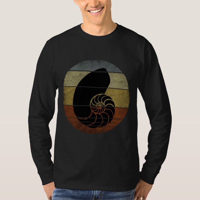 RUSTIC VINTAGE NAUTILUS T-Shirt (Front)