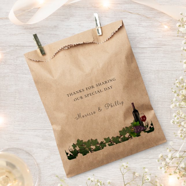 Rustic Wine Grapevines Winery Wedding Favour Bags (Clipped)