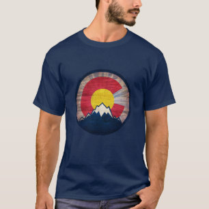 Rustic wood Colorado flag mountains mens tshirt