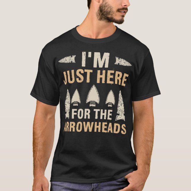 S2 Arrowhead Hunting Arrowheads (106) T-Shirt (Front)