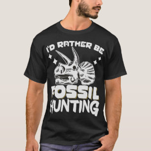 S2 Fossil Hunting Fossils Paleontology (132) T-Shirt