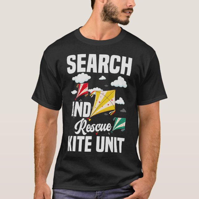 S2 Kite Flying Fly Kites (54) T-Shirt (Front)