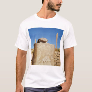 Sacred scarab statue in the Temple of Amun T-Shirt