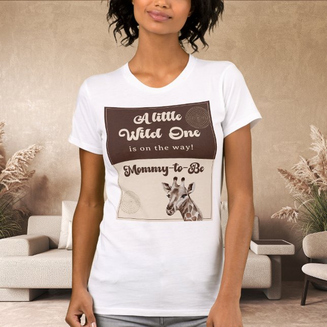 Safari Giraffe Mummy-to-Be Baby Shower T-Shirt (Creator Uploaded)