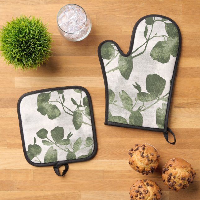 Sage Olive Green Painterly Botanical Art 02 Oven Mitt & Pot Holder Set (Top Down)