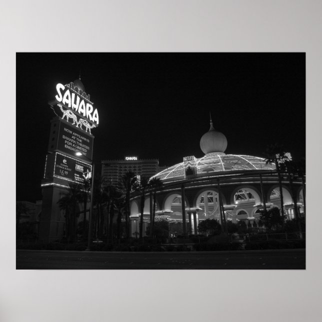 Sahara Las Vegas in black & white Poster (Front)