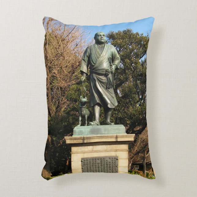 Saigo Takamori (The Last Samurai) & Dog Statue Decorative Cushion (Front(Vertical))