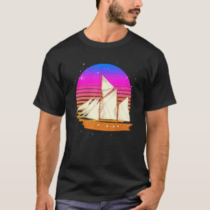 Sailboat Sailor 90s Vaporwave Sunset Retro Sailing T-Shirt