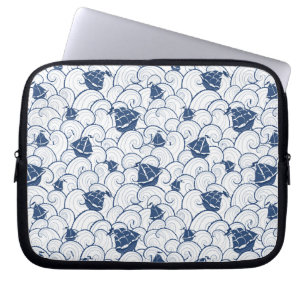 Sailboats On The Sea Pattern Laptop Sleeve