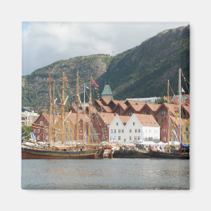 Sailingships at Bryggen Magnet