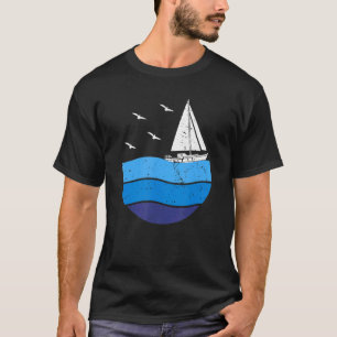 Sailor Sailboat Sunset Boat Captain Sailing T-Shirt