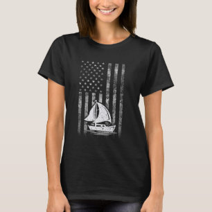 Sailor USA Patriotic Vintage American Flag Sailboa T-Shirt