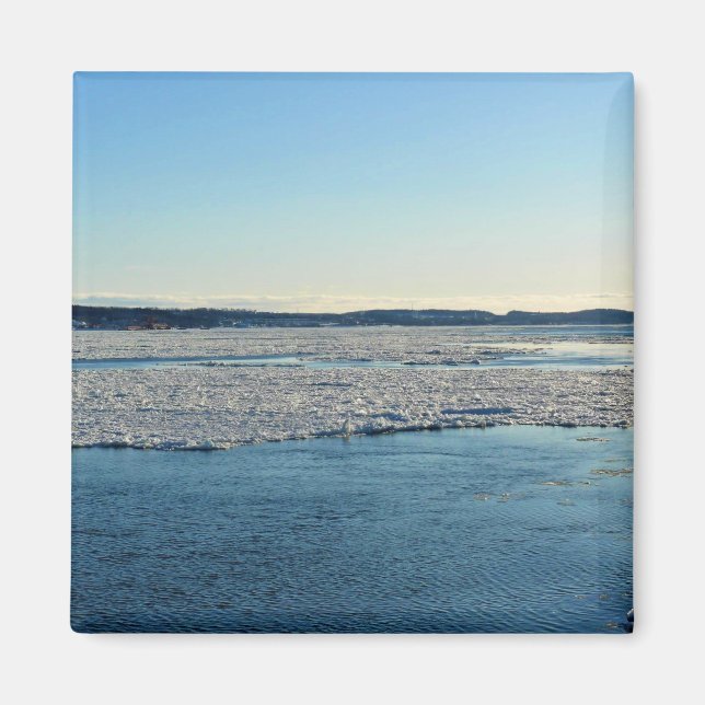 Saint Lawrence River in Winter, Quebec, Canada Magnet (Front)