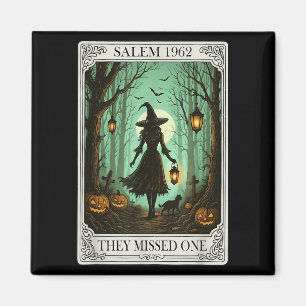 Salem 1692 Halloween Witch They Missed One Tarot C Magnet