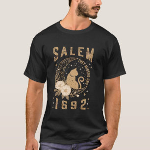 Salem 1692 They Missed One Witch Trial Black Cat M T-Shirt