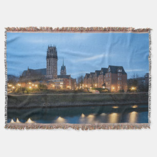 Salvatorkirche Duisburg Throw Blanket
