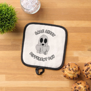 Same Sheet Different Day Pot Holder