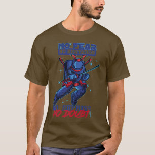 SAMURAI ASTRONAUT No fear, no hesitation (2) T-Shirt