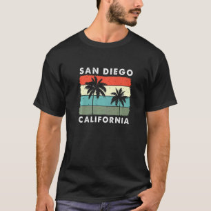 San Diego CA California retro vintage surfer usa T-Shirt