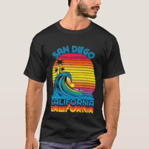 San Diego California Retro Throwback Surf & Beach T-Shirt