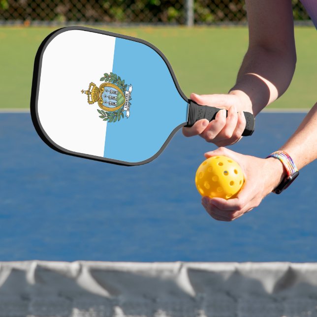 San-Marino flag Pickleball Paddle (Insitu)