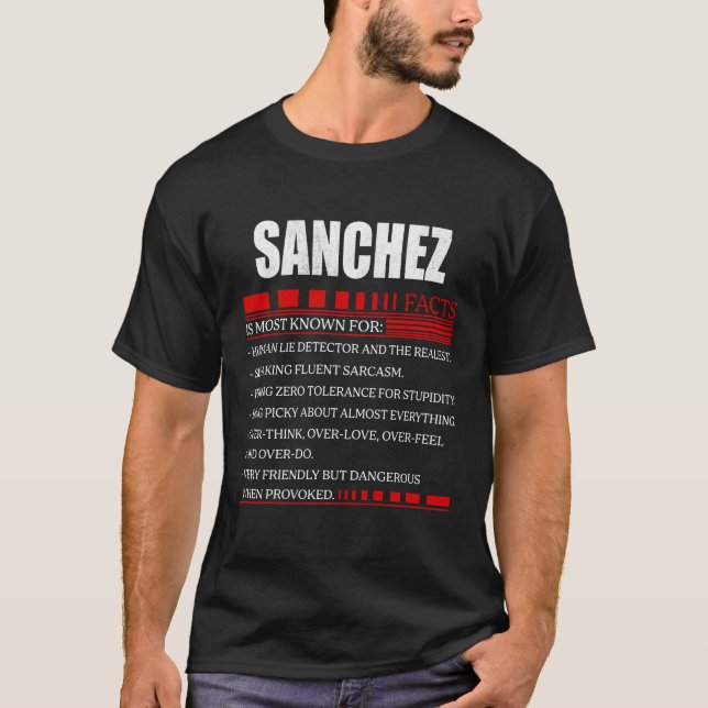 SANCHEZ Name T Shirt, SANCHEZ family name crest T-Shirt (Front)