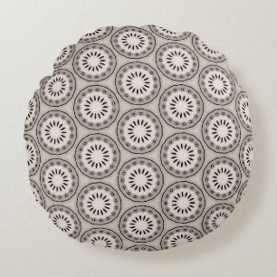 Sand Dollar Round Cushion