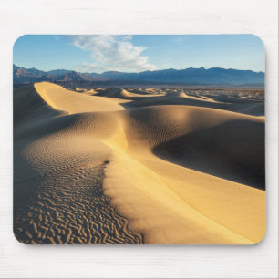 Sand dunes in Death Valley, CA Mouse Pad