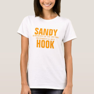 SANDY HOOK IN MEMORY OF THE VICTIMS T-Shirt