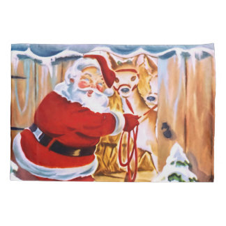 Santa Claus brings his reindeers Pillowcase
