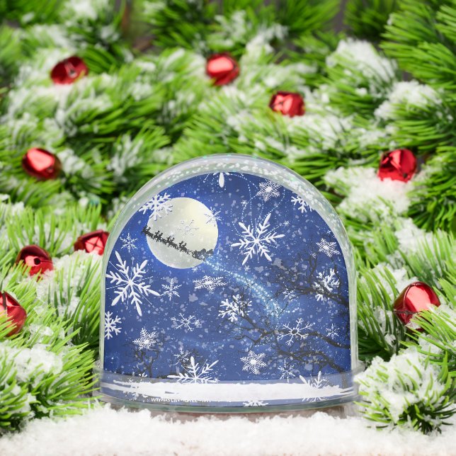 Santa Claus is Coming to Town Snowglobe (Christmas)