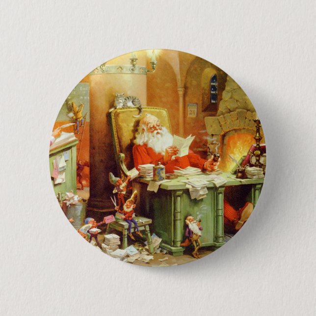 Santa Claus Making His List, Checking It Twice 6 Cm Round Badge (Front)