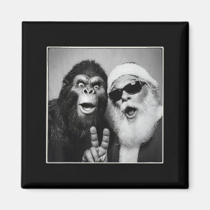 Santa Claus Selfie Bigfoot Christmas Funny Sasquat Magnet