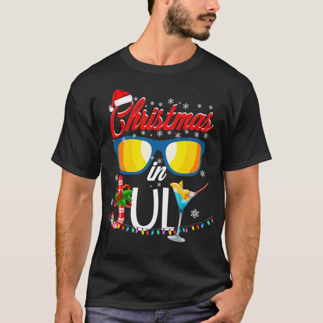 Santa Hat Sunglasses Summer Christmas In July  (3) T-Shirt (Front)