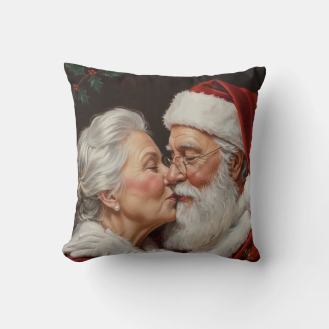 Santa kiss cushion (Front)