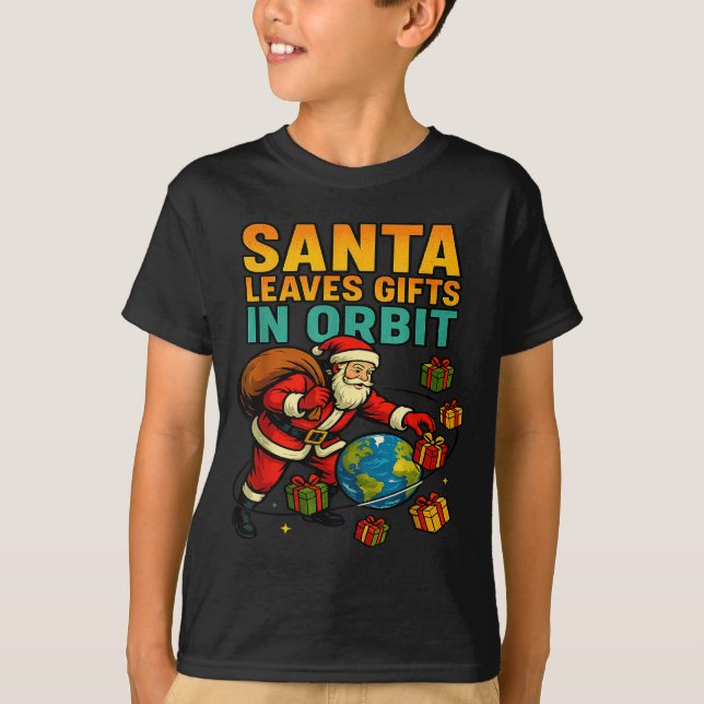 Santa Leaves In Orbit Funny Xmas Space  T-Shirt (Front)