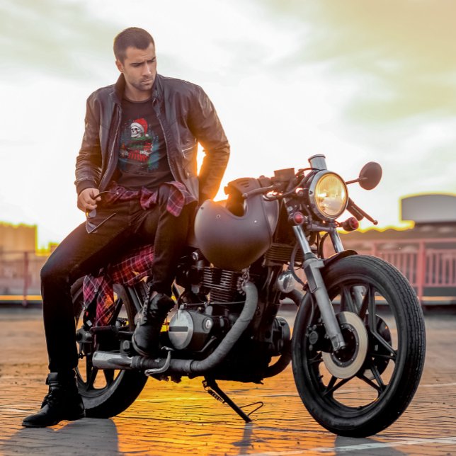 Santa Skull Beer Christmas Dude Chilling Funny  T-Shirt (Creator Uploaded)