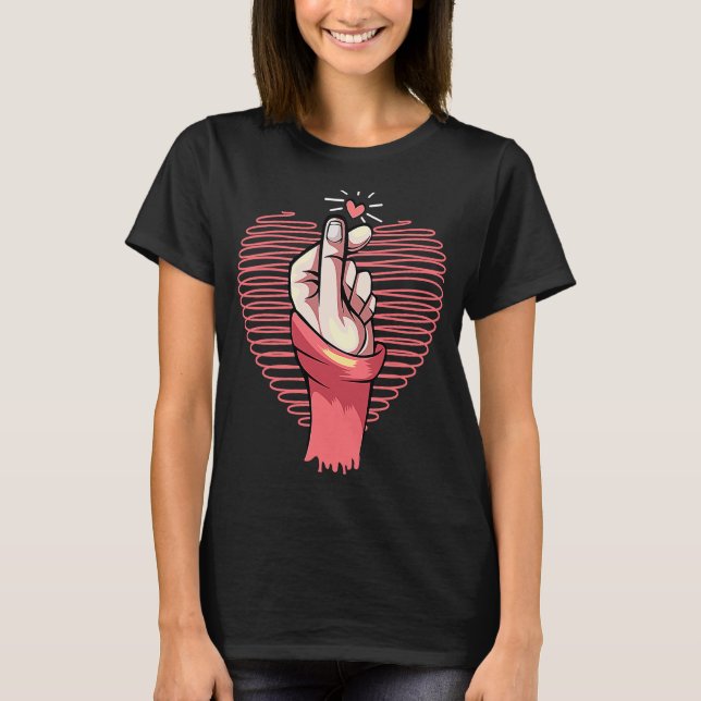 Saranghae K Pop K Drama Finger Heart Korea I Love  T-Shirt (Front)