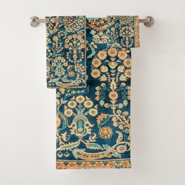 Sarouk Antique West Persian Rug Print Bath Towel Set (Insitu)