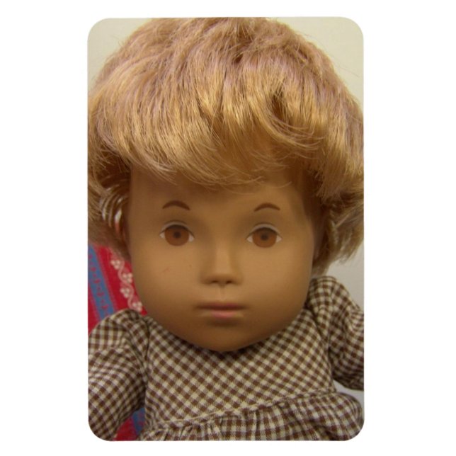 Sasha Puppe / Sasha Doll Premium Flexi Magnet (Vertical)