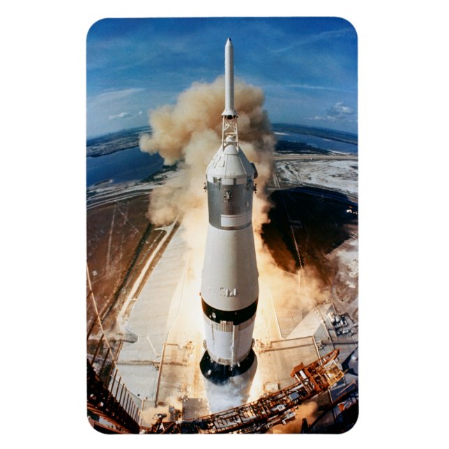Saturn V Rocket launch 1969 Apollo Spacecraft Magnet (Vertical)