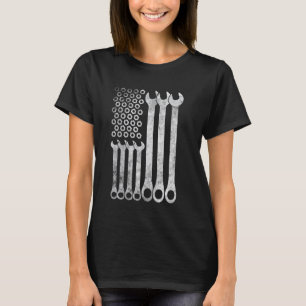 Saying Mechanic US Flag Car Driver Lover Husband C T-Shirt