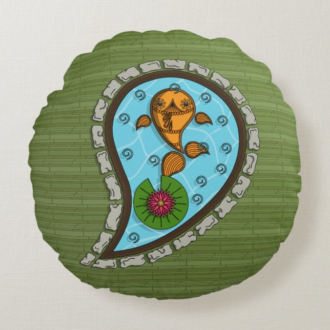 Scales the Goldfish Round Pillow (Front)