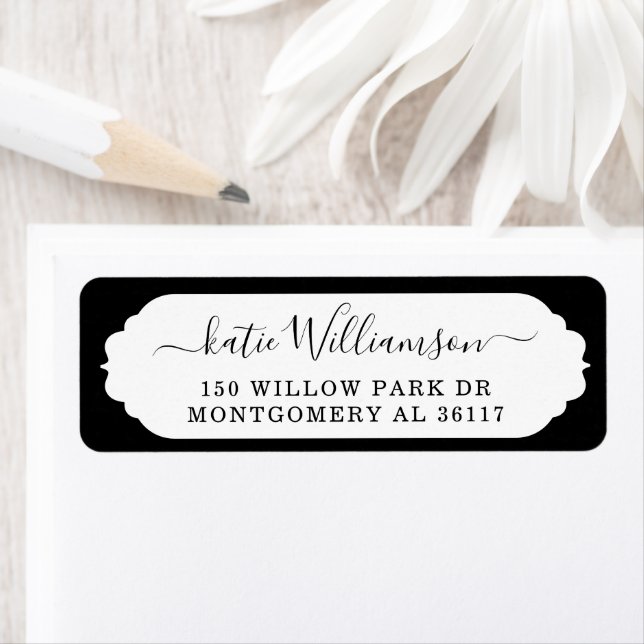 Scallop Frame Personalised Calligraphy Black (Insitu)