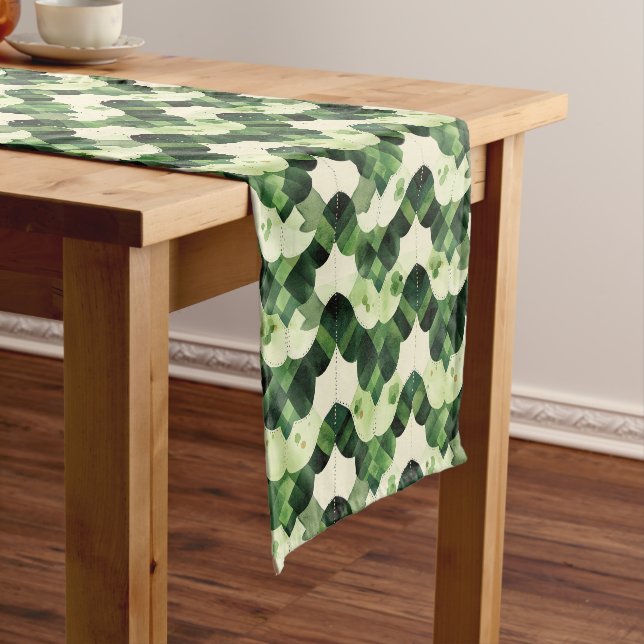 Scallop Watercolor Clover Short Table Runner (In Situ)
