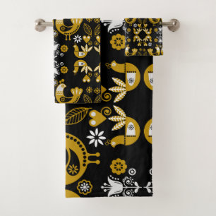 Scandinavian Folk Art  Birds Bath Towel Set